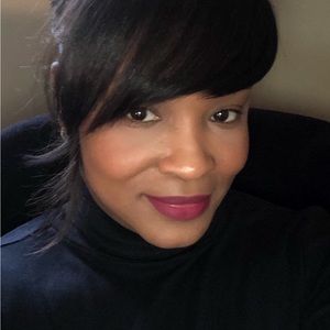 Meet your Posher, Maxie